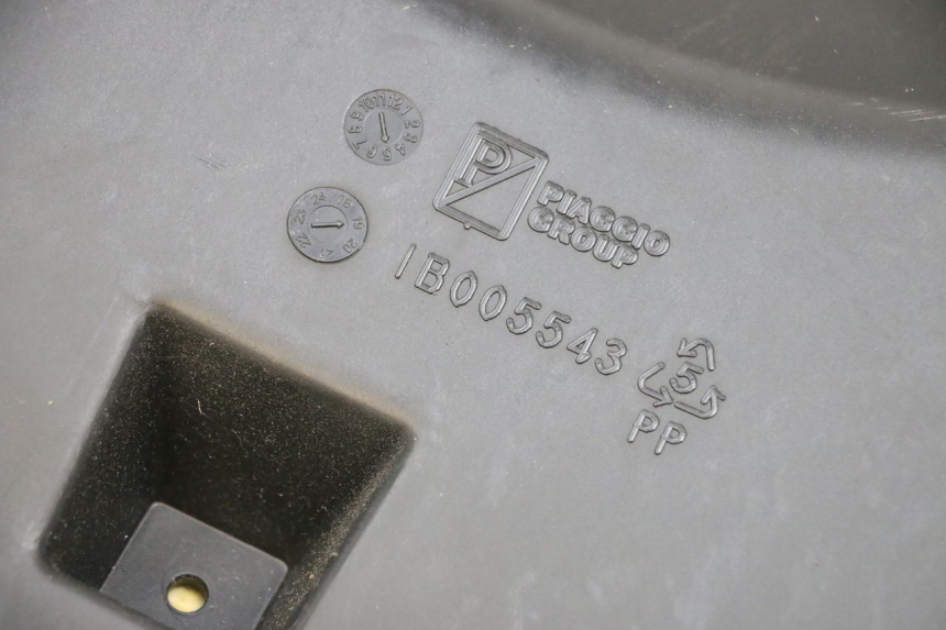 photo de SELLA PIAGGIO MP3 HPE 350 (2018 - 2020) - Zoom sullo stato d'uso