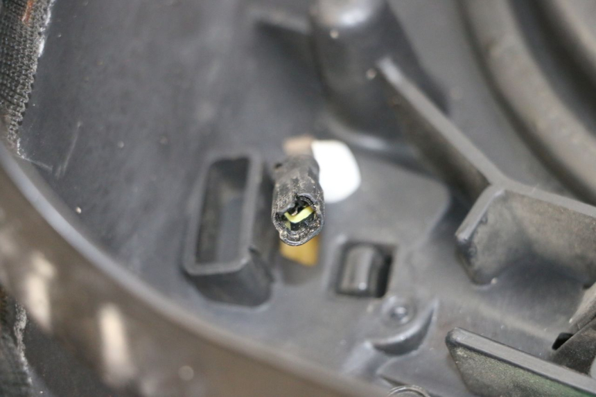 photo de SELLE PIAGGIO MP3 RL 250 (2006 - 2010) - Altra angolazione