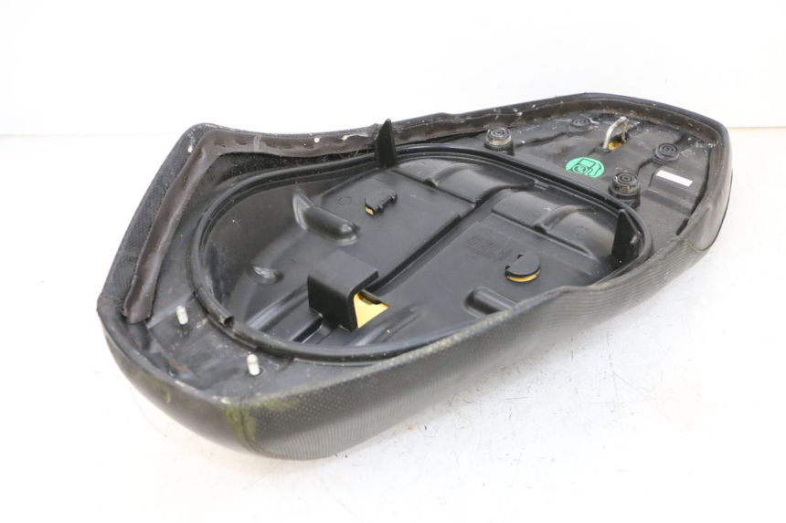 photo de SELLA YAMAHA NEO'S NEOS 2T 50 (1998 - 2007) - Stato della superficie e materiale