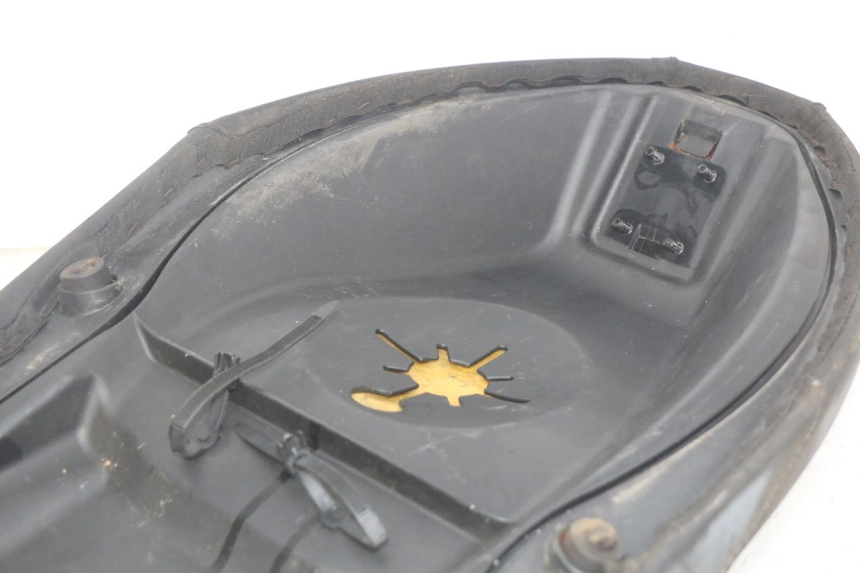 photo de SELLE PIAGGIO NEW TYPHOON 50 (2010 - 2017)