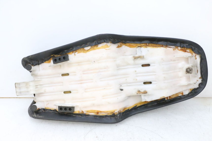 photo de SELLA HONDA NSR R 125 (1994 - 2003) - Primo piano tecnico