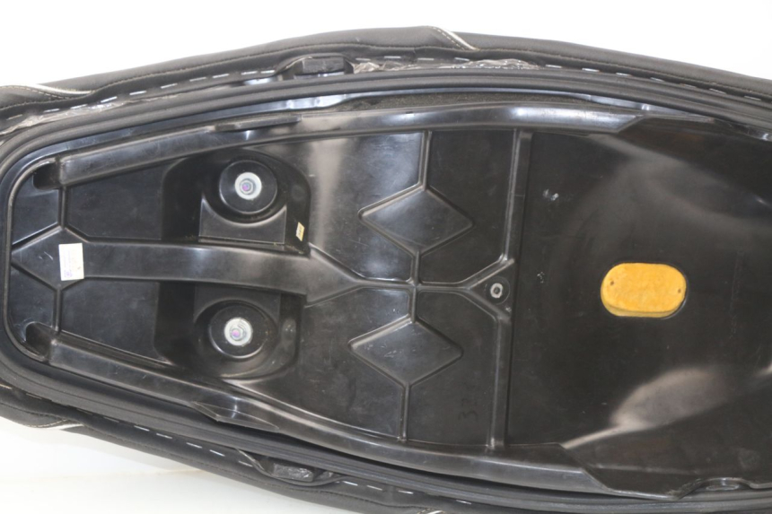 photo de SELLE HONDA PCX (JF47) 125 (2012 - 2013) - Altra vista dell'articolo