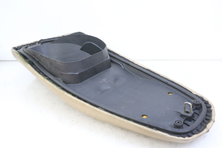 photo de SELLE PEUGEOT BELVILLE 125 (2017 - 2021)