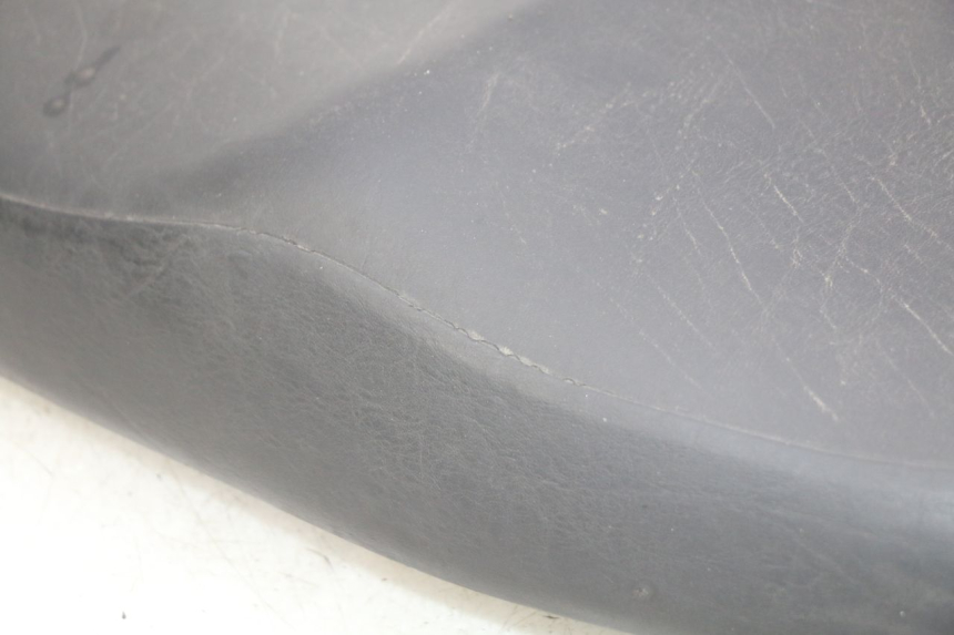 photo de SELLE PEUGEOT ELYSEO 125 (1999 - 2004)