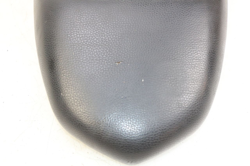 photo de SELLE PEUGEOT KISBEE 2T 50 (2010 - 2017)