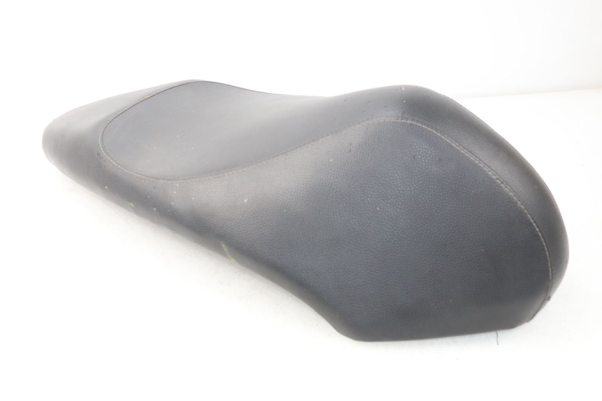 photo de SELLE PEUGEOT KISBEE 4T 50 (2010 - 2017)