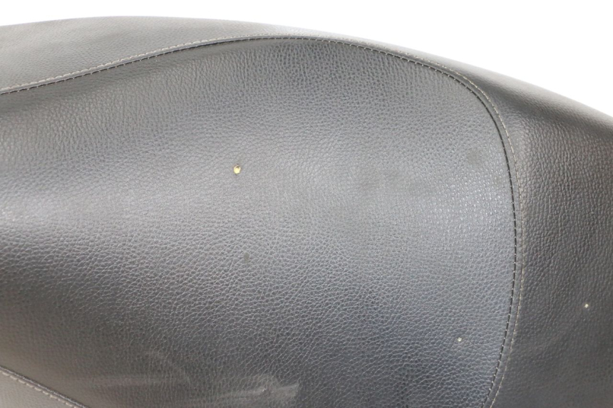 photo de SELLE PEUGEOT KISBEE 4T 50 (2018 - 2022)