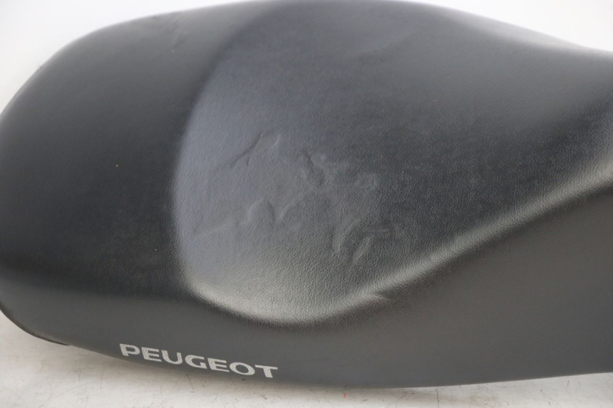 photo de SELLE PEUGEOT LUDIX 50 (2005 - 2007)