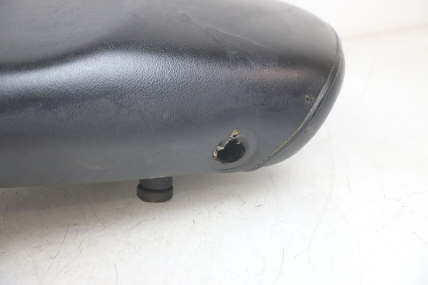 photo de SELLE PEUGEOT LUDIX 50 (2005 - 2007)