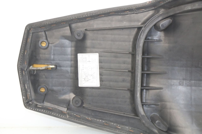 photo de SELLA PEUGEOT SPEEDFIGHT 3 AIR 50 (2009 - 2015)