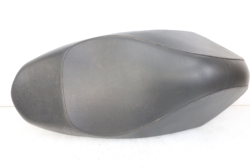 photo de SELLE PEUGEOT STREETZONE 4T 50 (2018 - 2023)