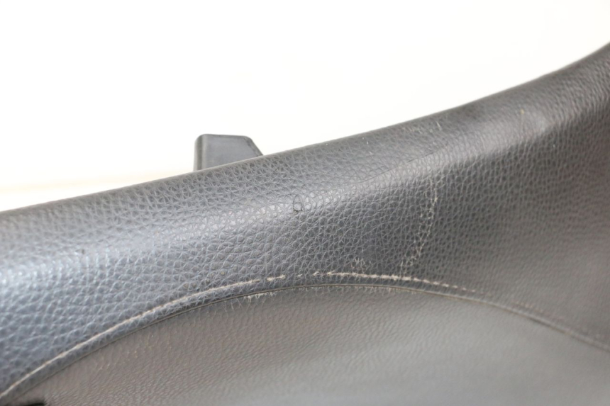 photo de SELLE PEUGEOT STREETZONE 4T 50 (2018 - 2023)