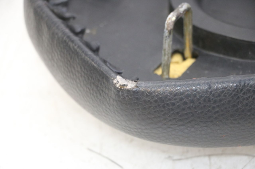 photo de SELLE PEUGEOT STREETZONE 4T 50 (2018 - 2023)