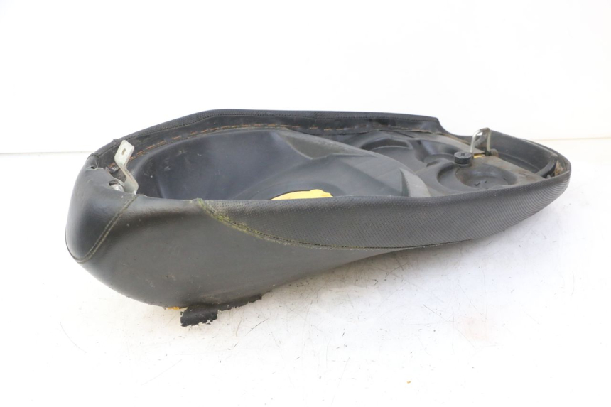photo de SELLA PEUGEOT TREKKER TKR 50 (2005 - 2014)