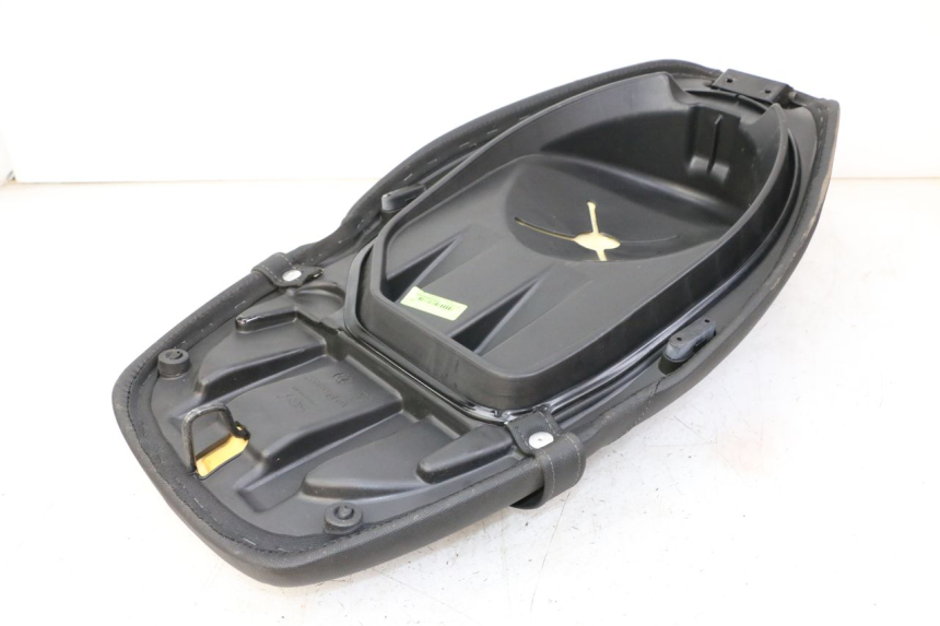 photo de SELLA PIAGGIO NRG POWER PUREJET 50 (2018 - 2021)