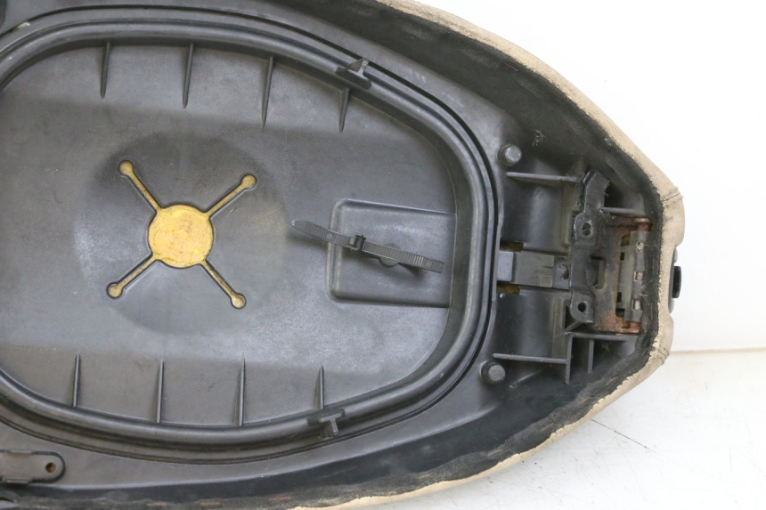 photo de SELLE PIAGGIO VESPA LX 2T 50 (2005 - 2013)