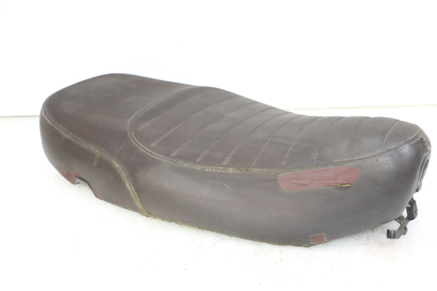 photo de SELLA PIAGGIO VESPA LX IE 125 (2010 - 2012)