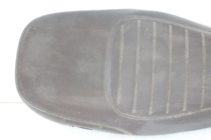 photo de SELLA PIAGGIO VESPA LX IE 125 (2010 - 2012)