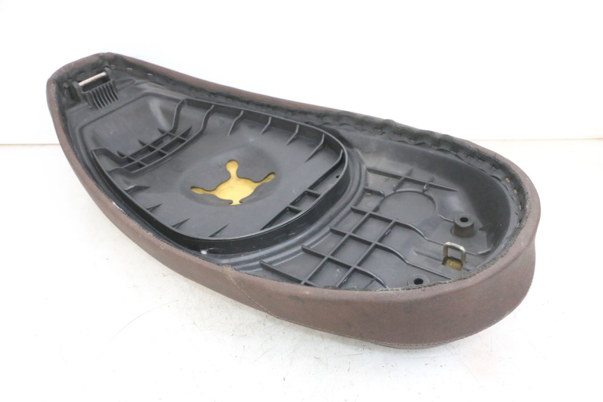 photo de SELLA EFUN PUSA 1 - Dettaglio del componente