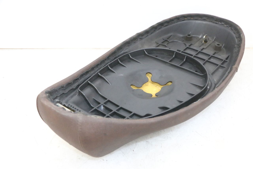 photo de SELLA EFUN PUSA 1 - Primo piano tecnico