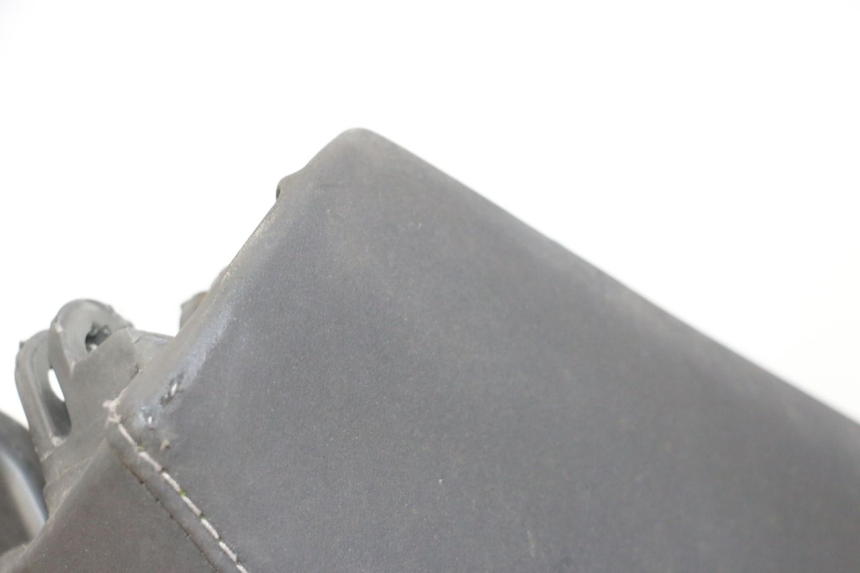 photo de SELLA PEUGEOT SATELIS 125 (2013 - 2018)