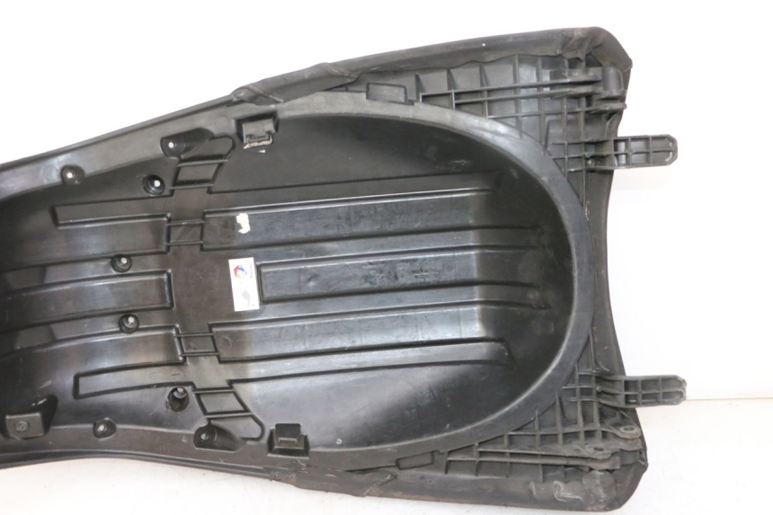 photo de SELLA PEUGEOT SATELIS 125 (2013 - 2018)