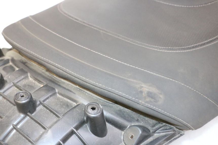 photo de SELLA PEUGEOT SATELIS 125 (2013 - 2018)