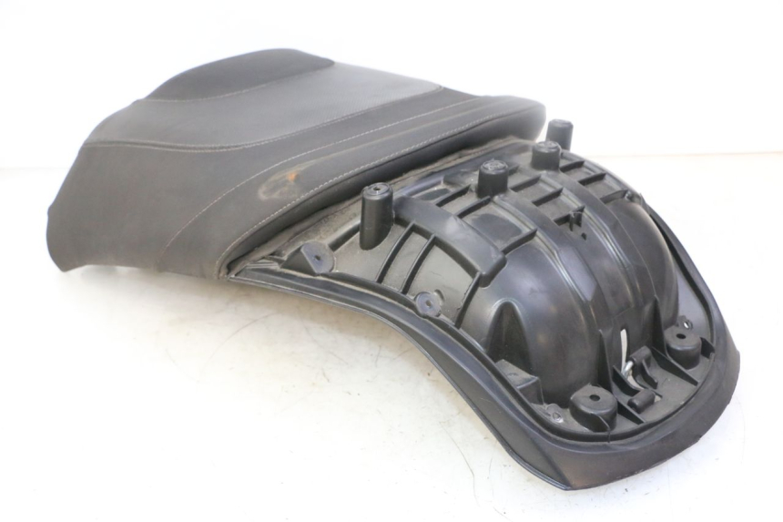 photo de SELLA PEUGEOT SATELIS 125 (2013 - 2018)