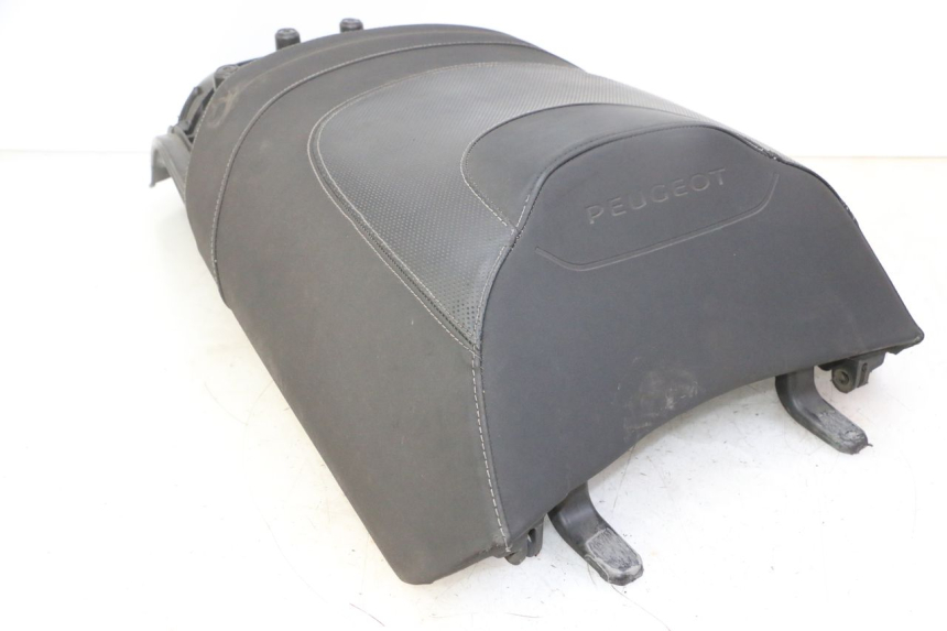 photo de SELLA PEUGEOT SATELIS 125 (2013 - 2018)