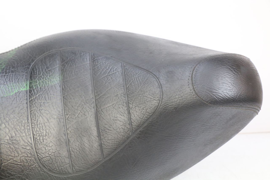 photo de SELLE APRILIA SCARABEO 100 (2003 - 2012)