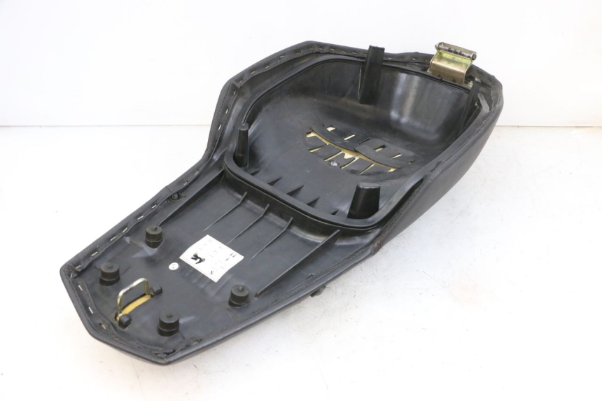 photo de SELLA PEUGEOT SPEEDFIGHT 4 4T EFI 50 (2021 - 2025) - Zoom sullo stato d'uso