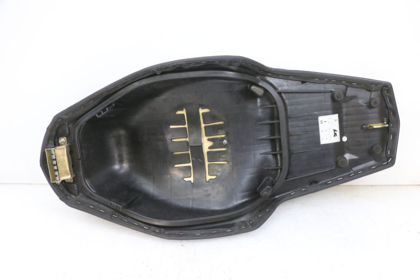 photo de SELLA PEUGEOT SPEEDFIGHT 4 4T EFI 50 (2021 - 2025) - Vista d'insieme del prodotto