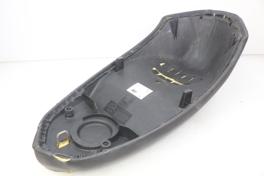 photo de SELLE PEUGEOT STREETZONE 4T 50 (2018 - 2023)