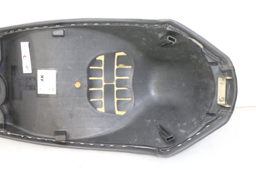 photo de SELLA PEUGEOT STREETZONE I 2T 50 (2018 - 2020)