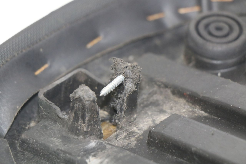 photo de SELLE MBK STUNT NAKED 50 (2004 - 2018)