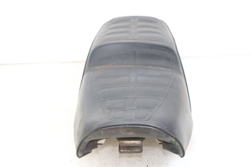 photo de SELLA SUZUKI GN 125 (1997 - 2000)