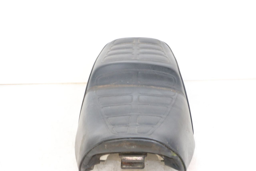 photo de SELLA SUZUKI GN 125 (1997 - 2000)