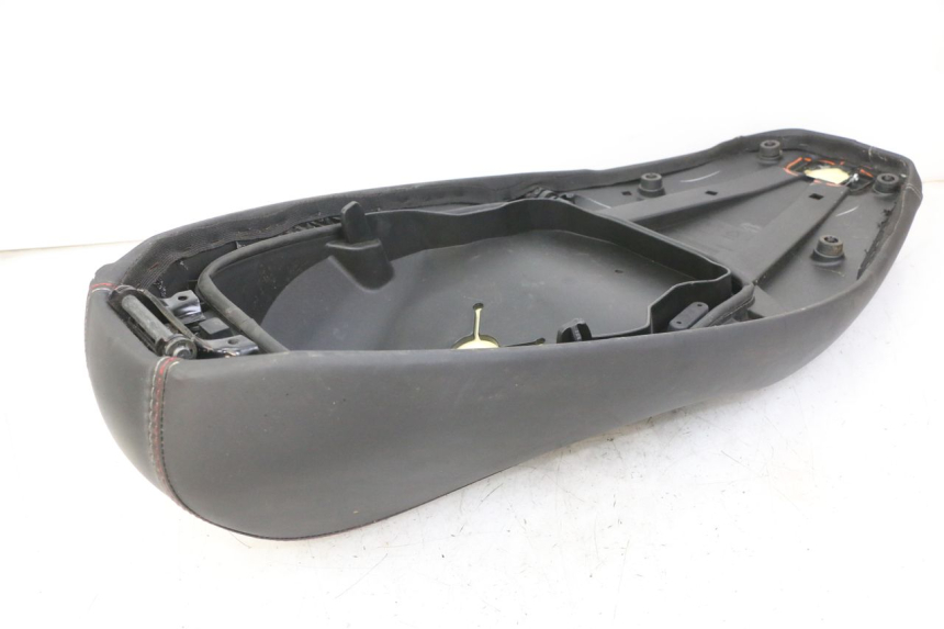 photo de SELLE APRILIA SXR 50 (2021 - 2023)