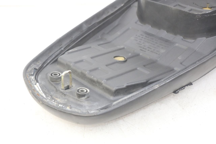 photo de SELLE PEUGEOT TWEET 4T 50 (2010 - 2014)