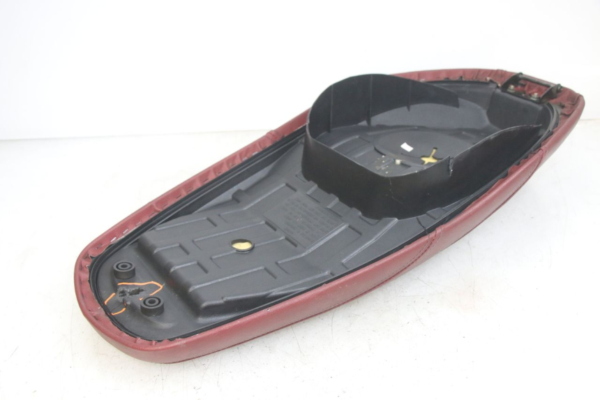 photo de SELLE PEUGEOT TWEET 4T 50 (2014 - 2019)