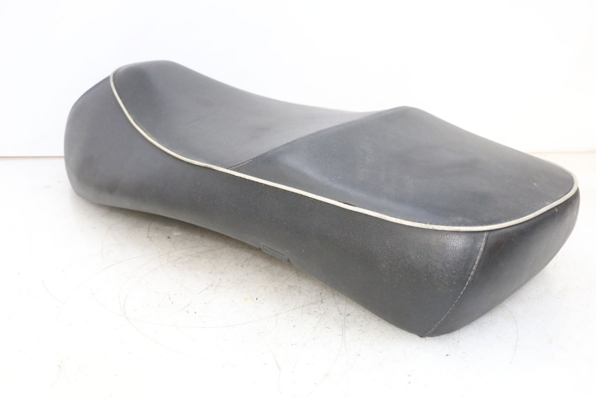 photo de SELLA PIAGGIO VESPA GTS SUPER IE 125 (2009 - 2016) - Focus sulla struttura