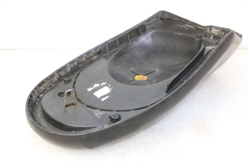 photo de SELLE PEUGEOT VIVACITY NEW 2T 50 (2008 - 2017)