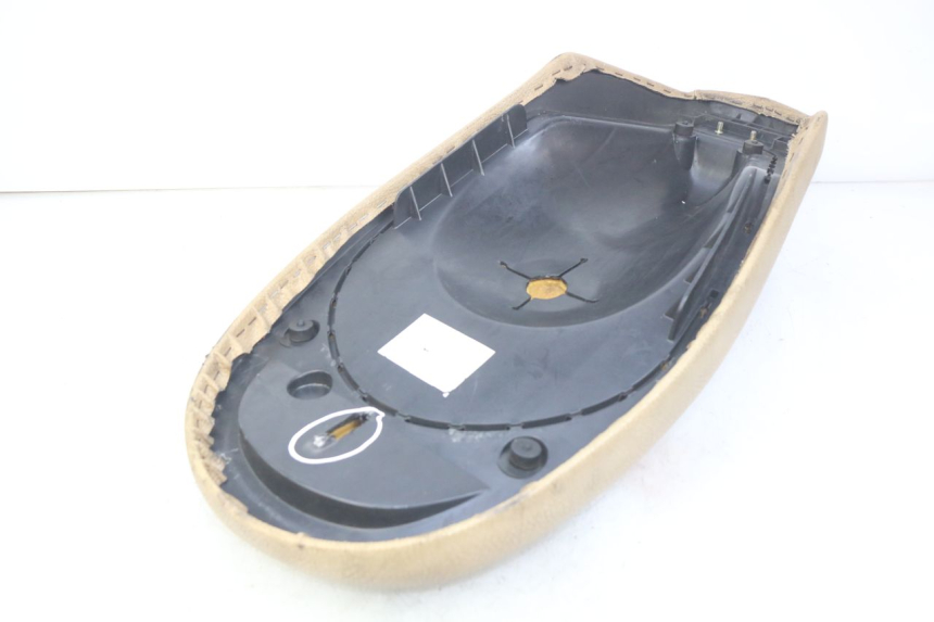 photo de SELLE PEUGEOT VIVACITY NEW 4T 50 (2008 - 2017)