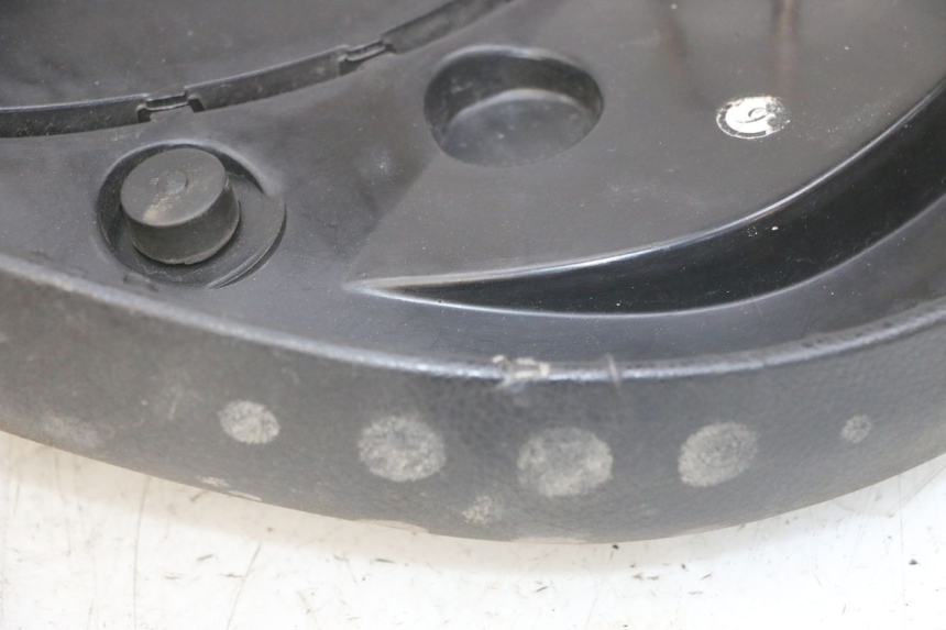 photo de SELLE PEUGEOT VIVACITY NEW 4T 50 (2008 - 2017)