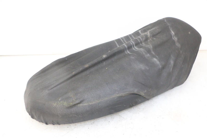photo de SELLE PEUGEOT VIVACITY NEW 4T 50 (2008 - 2017)