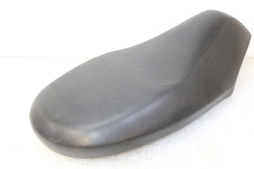photo de SELLE PEUGEOT VIVACITY NEW 4T 50 (2008 - 2017)