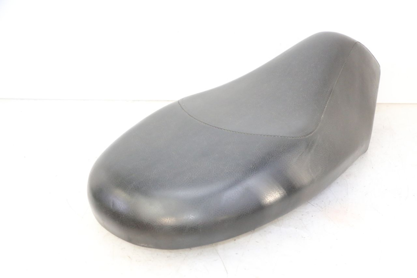 photo de SELLE PEUGEOT VIVACITY NEW 4T 50 (2008 - 2017)