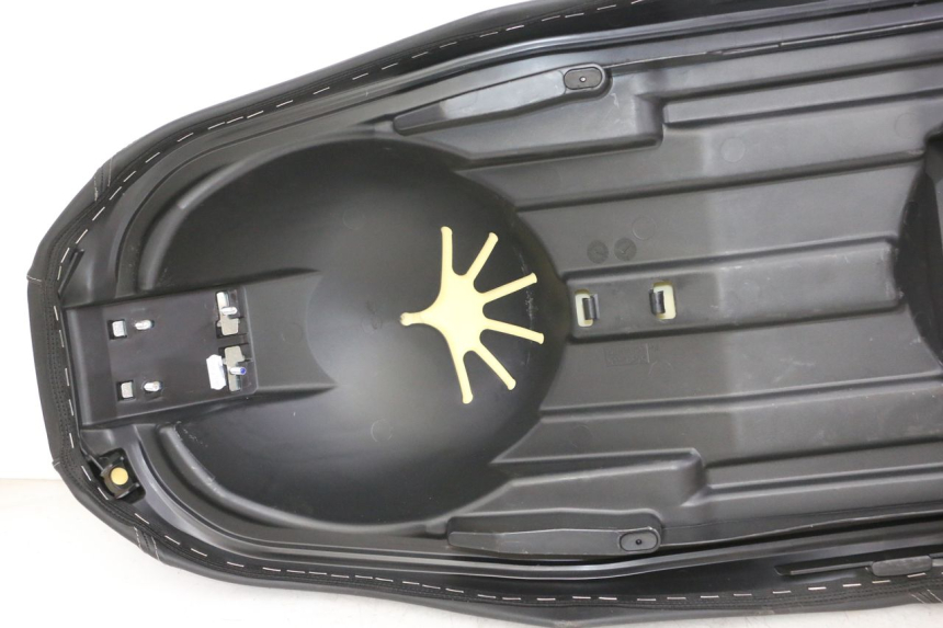 photo de SELLA YAMAHA XMAX X-MAX 125 (2021 - 2025)