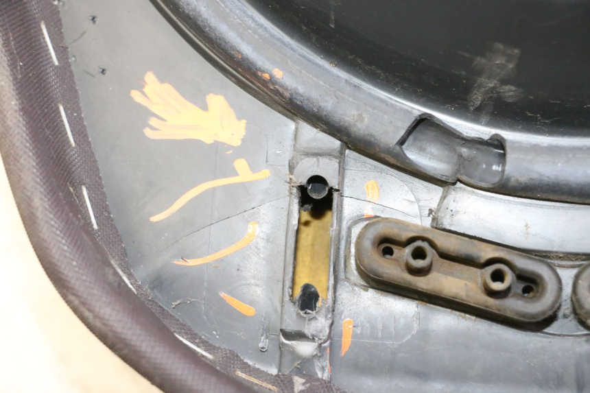 photo de SELLE YAMAHA X-MAX XMAX 250 (2006 - 2009)