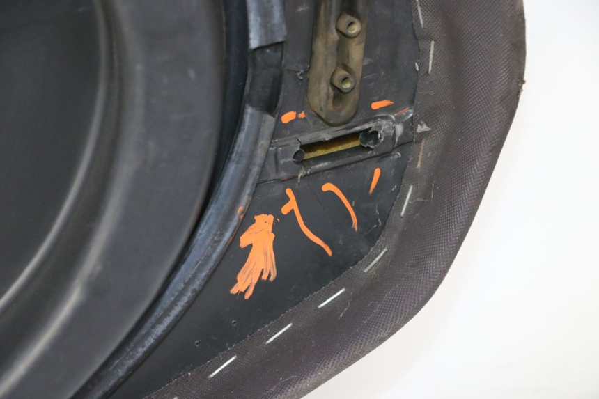 photo de SELLE YAMAHA X-MAX XMAX 250 (2006 - 2009)